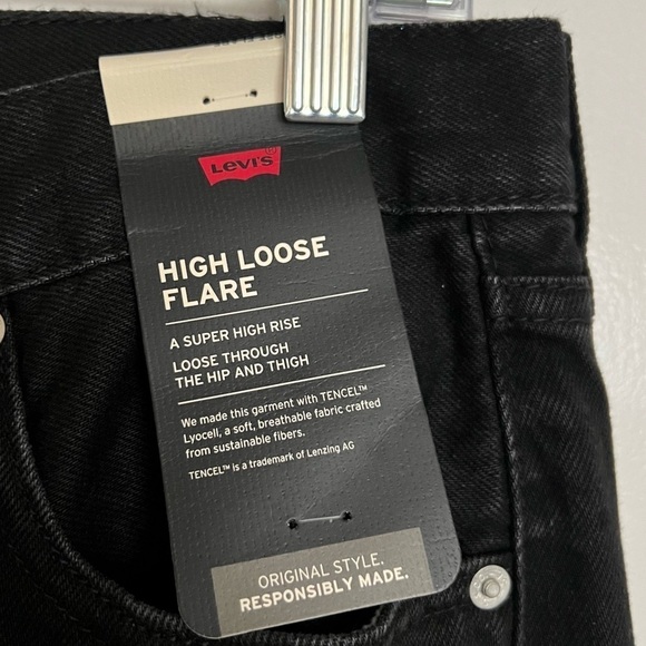 Levi's Black High Loose Flare Jeans NWT Size 29 - Picture 8 of 10